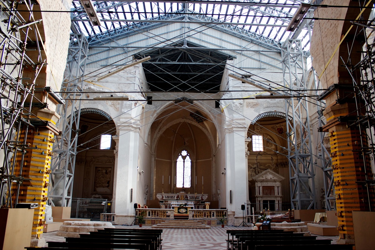 Basilica-di-Collemaggi_restauro