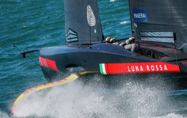 Luna Rossa Prada Pirelli