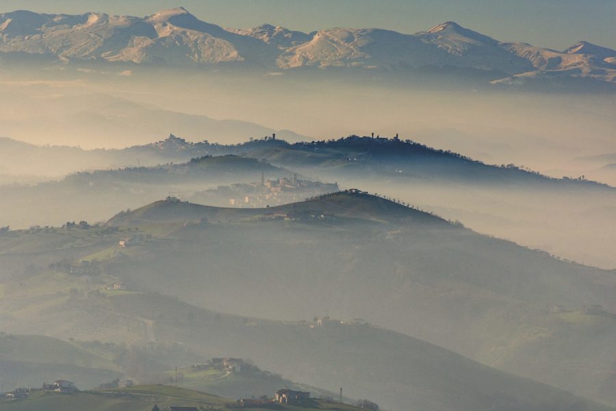 22 LUGLIO - CONTEMPORANEITÀ DELL’APPENNINO_Roberto Monasterio. Le colline teramane verso il Gran Sasso_Abruzzo_02